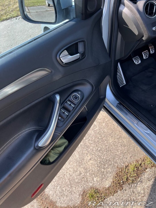 Ford Mondeo 2,0   120kw ,Titanium , L 2010