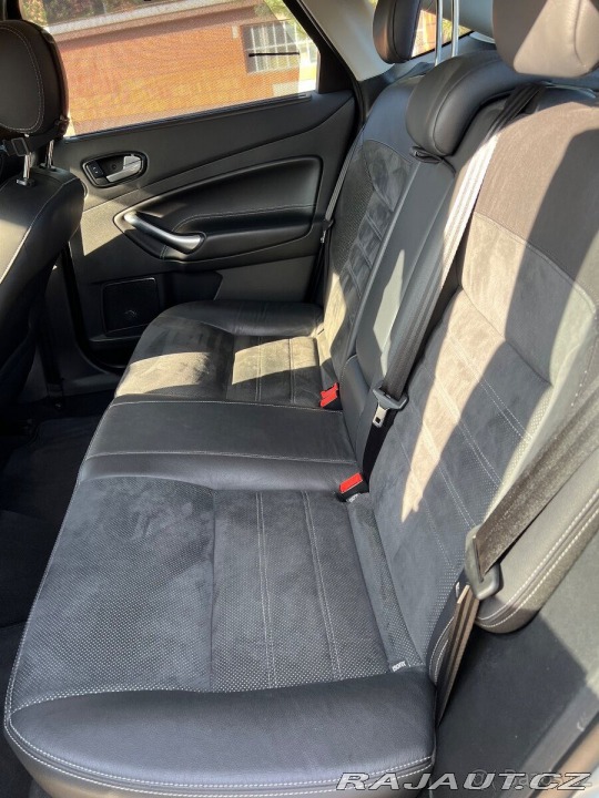 Ford Mondeo 2,0   120kw ,Titanium , L 2010