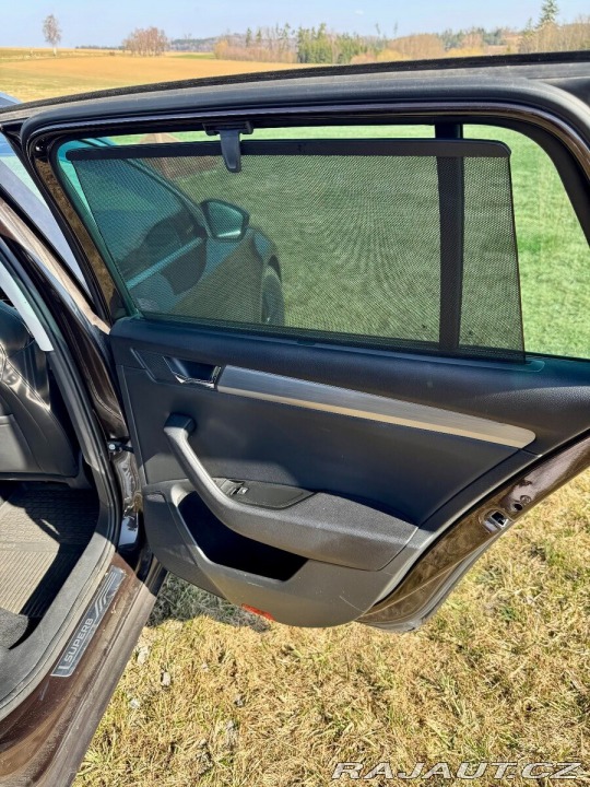 Škoda Superb 2,0   III Combi 4x4 1800