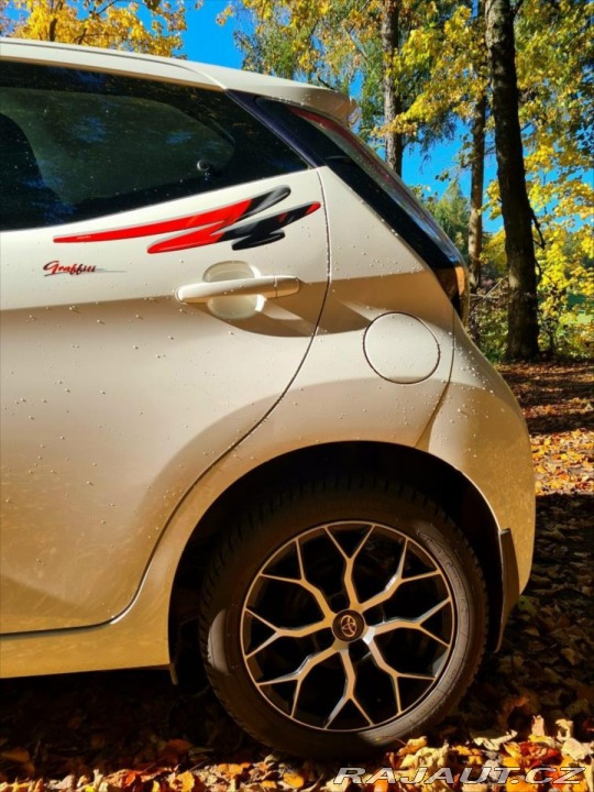 Toyota Aygo 1,0   VVTi - Velmi úsporn 2014