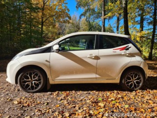 Toyota Aygo 1,0 VVTi - Velmi úsporn 2014