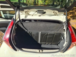 Toyota Aygo 1,0 VVTi - Velmi úsporn 2014