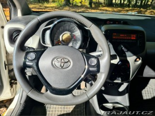 Toyota Aygo 1,0 VVTi - Velmi úsporn 2014