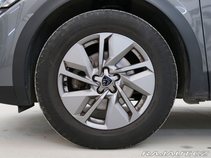 Peugeot 408 1.2PureTech,96kW,ALLURE,A 1800