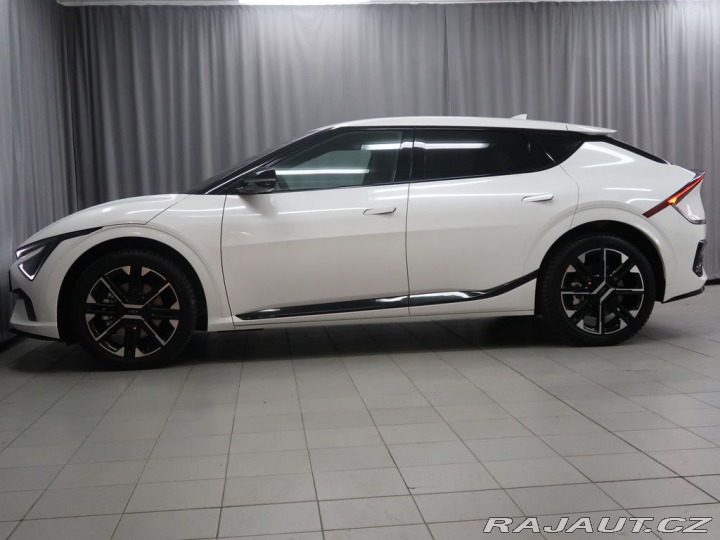 Kia EV6 GT-line - K odběru IHNED 2026