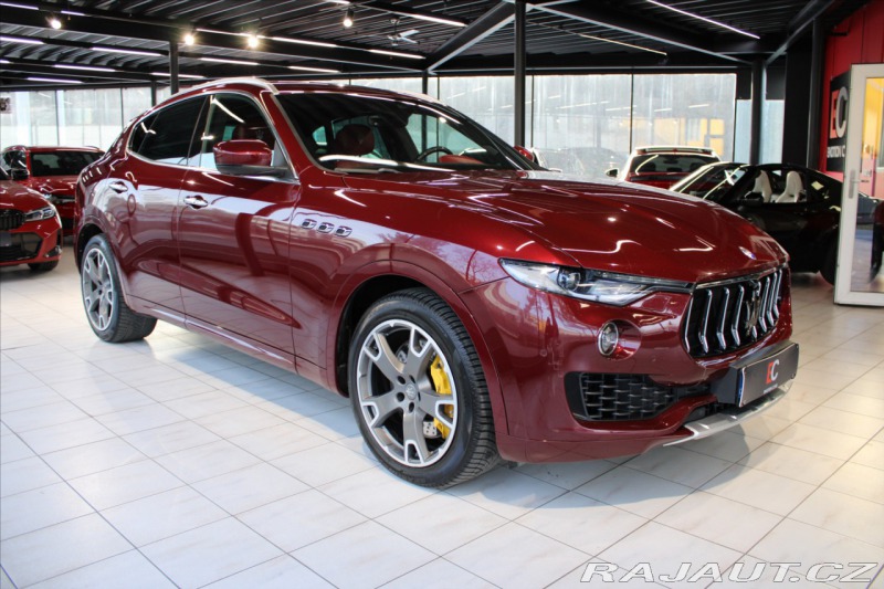 Maserati Levante SQ4 GranLusso ACC/Pano/B&