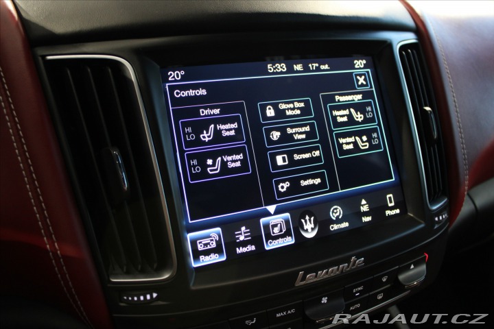 Maserati Levante SQ4 GranLusso ACC/Pano/B& 2017