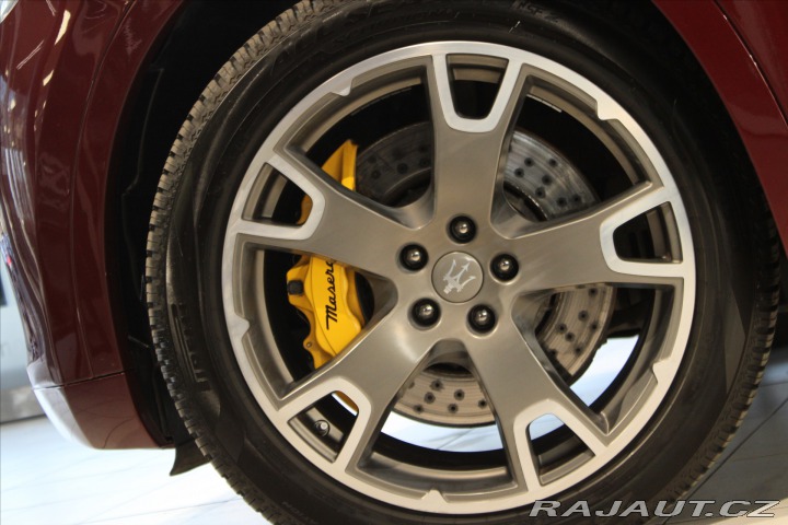 Maserati Levante SQ4 GranLusso ACC/Pano/B& 2017