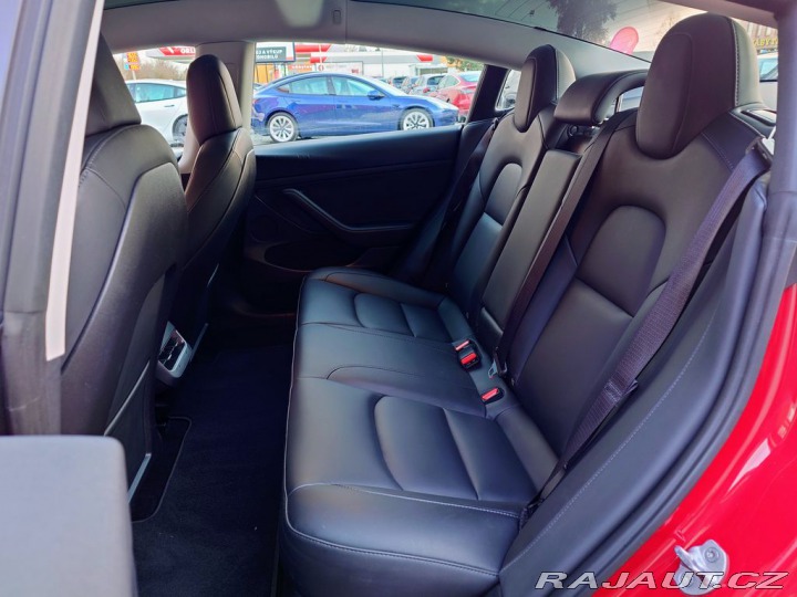 Tesla Model 3 Long Range Dual Motor 366 2021