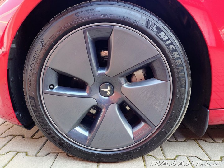 Tesla Model 3 Long Range Dual Motor 366 2021