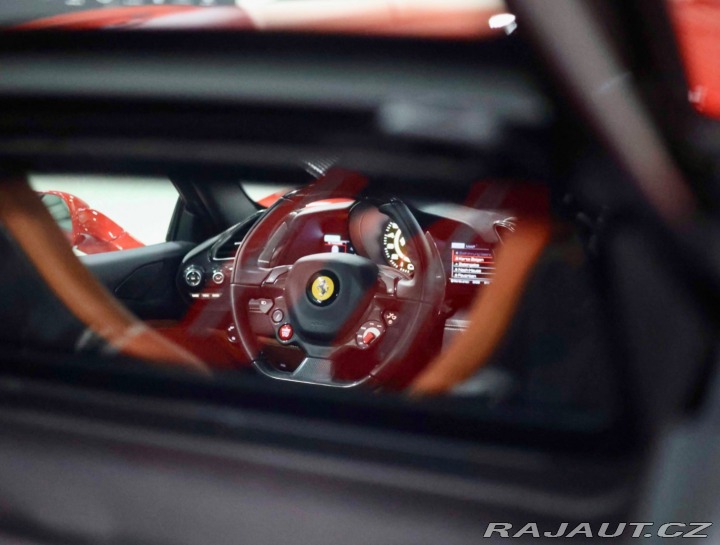 Ferrari 488 GTB HELE | Rosso Fuoco - 2018