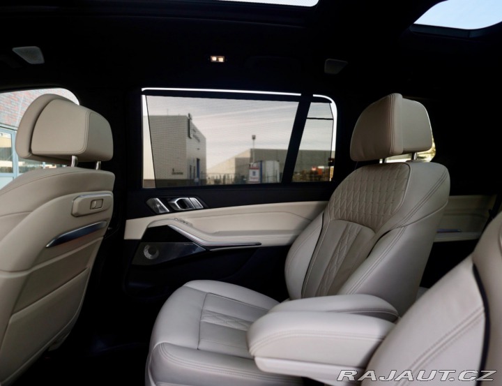 BMW X7 xDrive 40i mHEV A/T 2023
