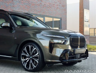 BMW X7 xDrive 40i mHEV A/T 2023