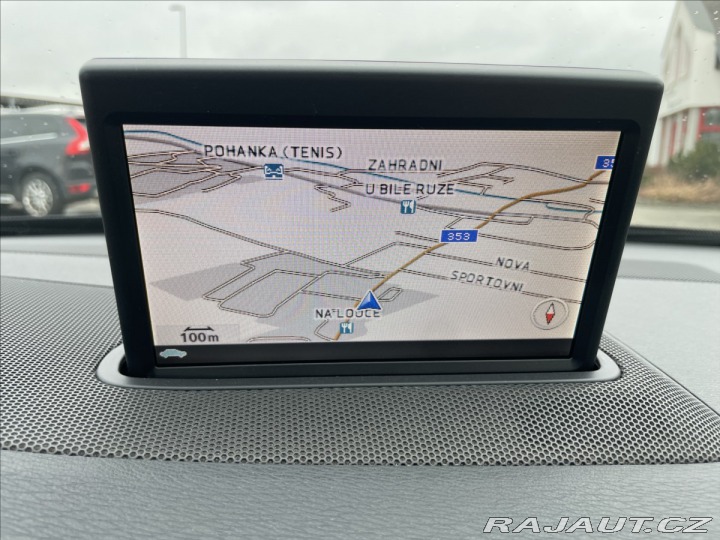 Volvo V70 2,4 D5 AWD Momentum, odp. 2008