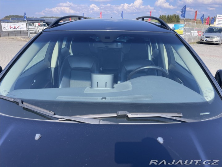 Volvo V70 2,4 D5 AWD Momentum, odp. 2008