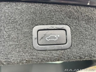 Volvo V70 2,4 D5 AWD Momentum, odp. 2008