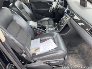 Volvo V70 2,4 D5 AWD Momentum, odp. 2008