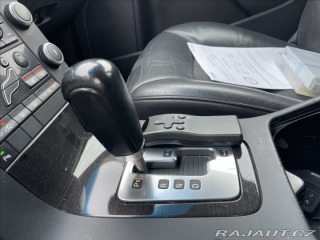 Volvo V70 2,4 D5 AWD Momentum, odp. 2008