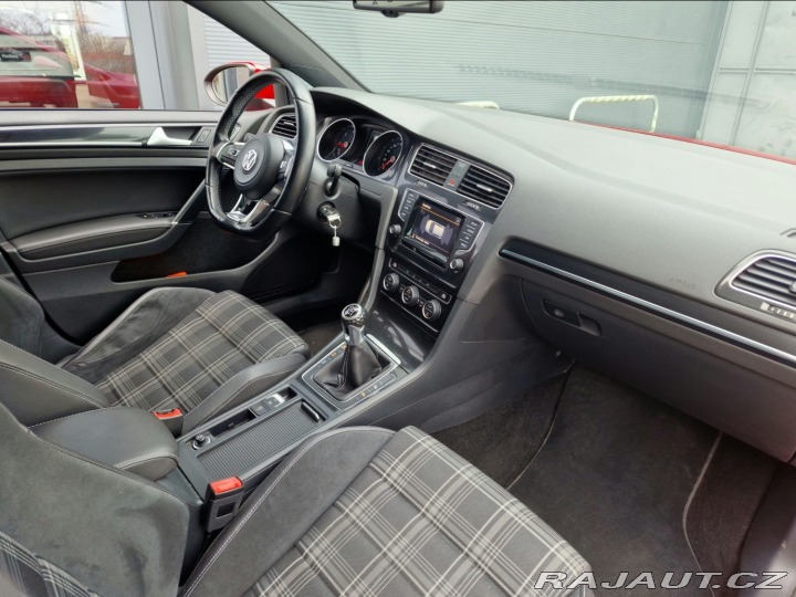 Volkswagen Golf GTD 2014