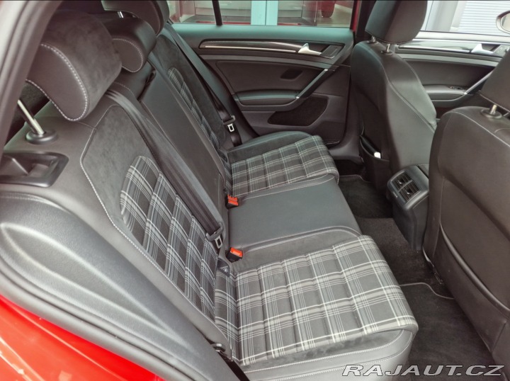 Volkswagen Golf GTD 2014