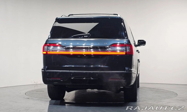 Lincoln Navigator 3.5 L 2021