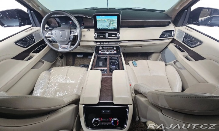 Lincoln Navigator 3.5 L 2021