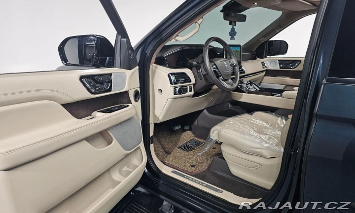 Lincoln Navigator 3.5 L 2021