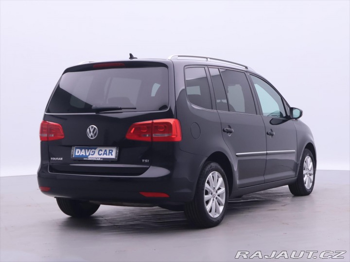 Volkswagen Touran 1,4 TSI 103kW Highline Na 2010