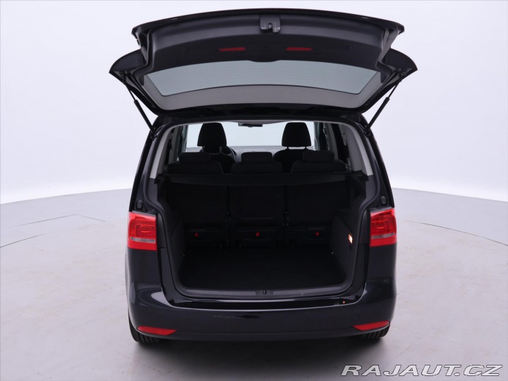 Volkswagen Touran 1,4 TSI 103kW Highline Na 2010