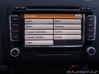 Volkswagen Touran 1,4 TSI 103kW Highline Na 2010