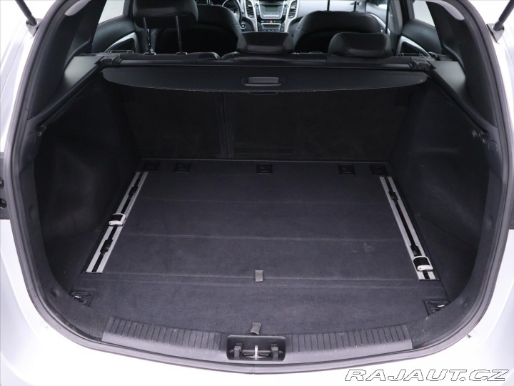 Hyundai i30 1,6 CRDi 81kW Automat CZ 2014