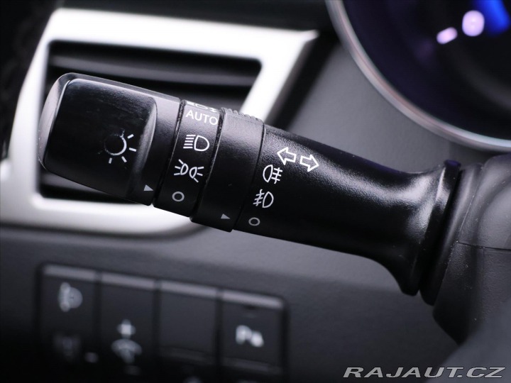 Hyundai i30 1,6 CRDi 81kW Automat CZ 2014