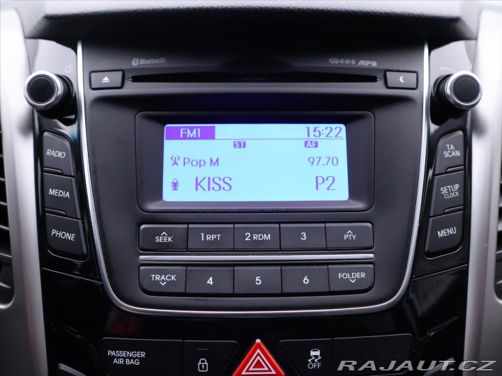 Hyundai i30 1,6 CRDi 81kW Automat CZ 2014