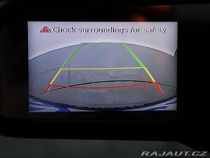 Hyundai i30 1,6 CRDi 81kW Automat CZ 2014