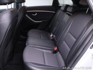 Hyundai i30 1,6 CRDi 81kW Automat CZ 2014