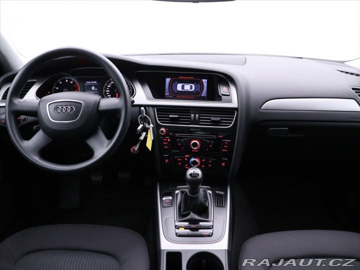 Audi A4 1,8 TFSI 88kW bixenon STK 2013