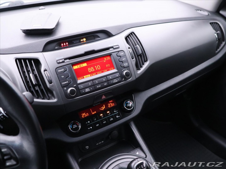 Kia Sportage 2,0 CRDi 100kW AWD CZ Xen 2012
