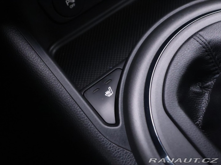 Kia Sportage 2,0 CRDi 100kW AWD CZ Xen 2012