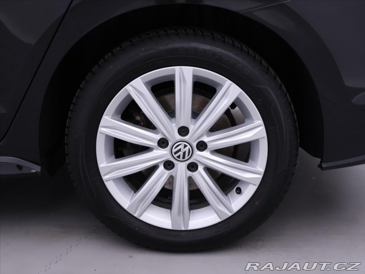 Volkswagen Touran 1,8 TSI DSG R-line LED Pa 2017