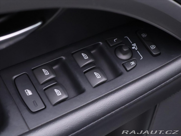 Volvo S80 2,4 D5 158kW DPH Aut. 2012