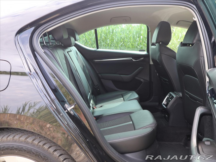 Škoda Octavia 2,0 TDI DSG Style+ DPH CZ 2023