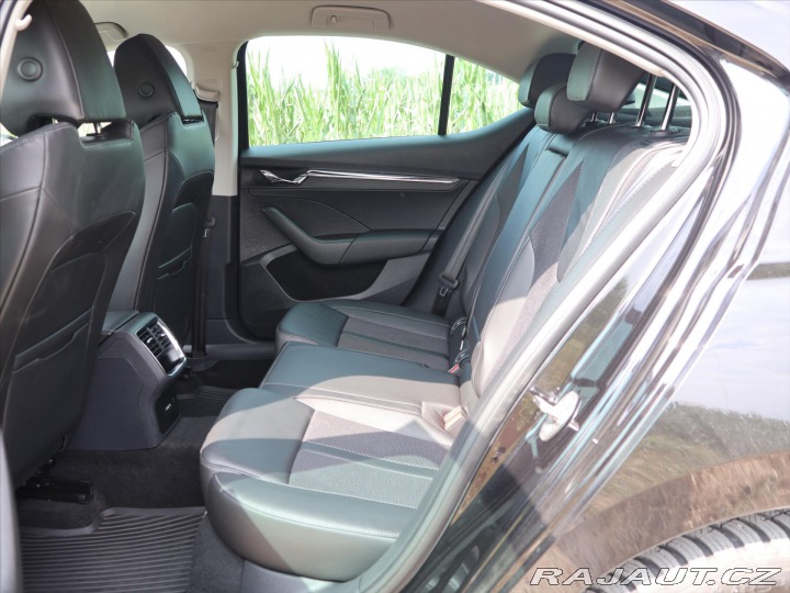 Škoda Octavia 2,0 TDI DSG Style+ DPH CZ 2023