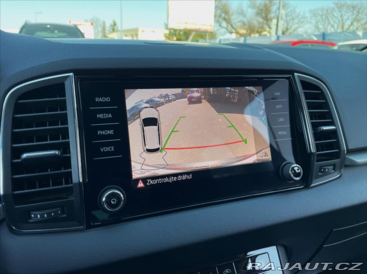 Škoda Karoq 2,0 TDi DSG 4x4 LED*Navi* 2021