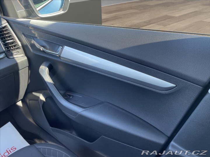 Škoda Karoq 2,0 TDi DSG 4x4 LED*Navi* 2021