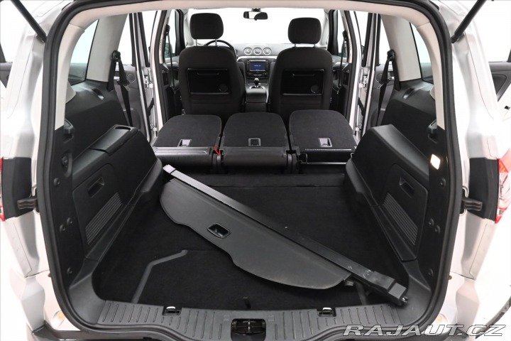 Ford S-MAX 2,0 TDCi 103 kW NAVI Výhř 2012