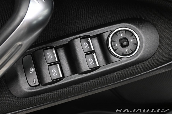 Ford S-MAX 2,0 TDCi 103 kW 2012