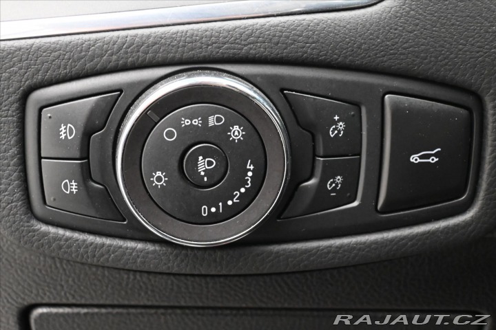 Ford S-MAX 2,0 TDCI 140 kW AT8 Záruk 2019