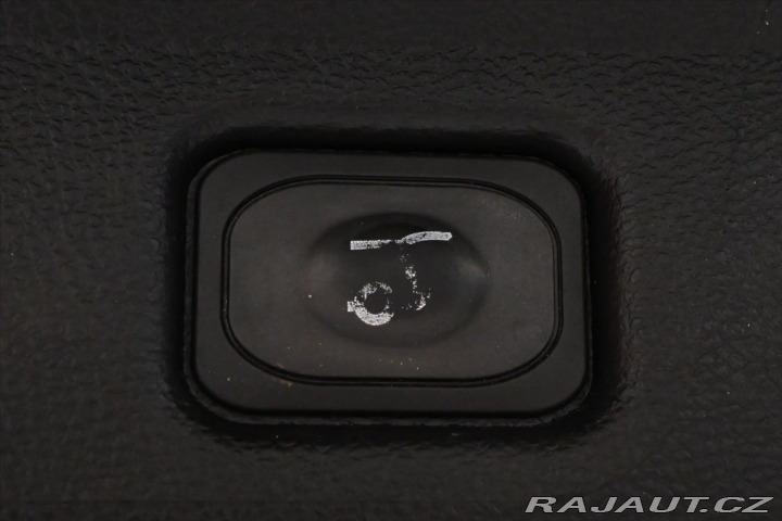 Ford S-MAX 2,0 TDCI 140 kW AT8 Záruk 2019