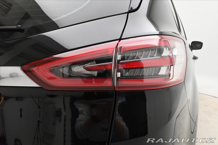 Ford S-MAX 2,0 TDCI 140 kW AT8 Záruk 2019