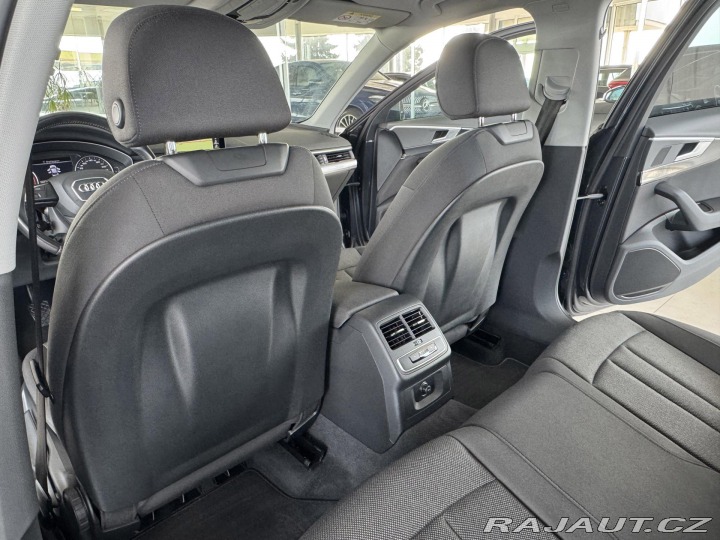Audi A4 2,0TDI*MatrixLED*Navigace 2017